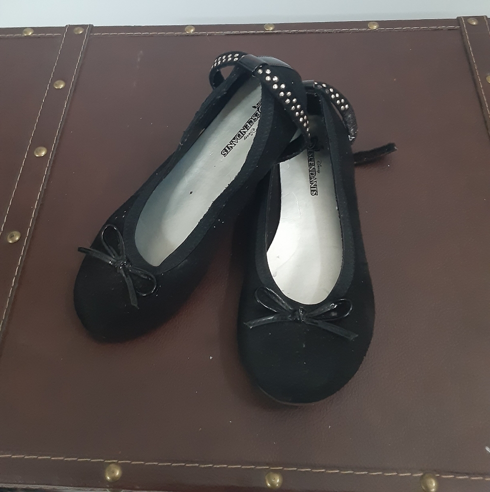 Disney Descendants black flats